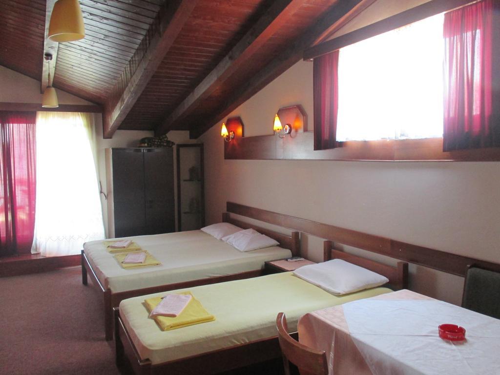 Villa Renesans Dojran Luaran gambar